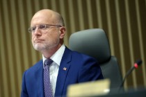 美国联邦通信委员会推进将电信呼叫中心迁回美国的计划