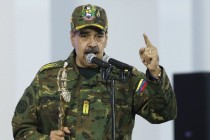 历史重演？轰炸加拉加斯、抓获马杜罗，特朗普缘何开年对委内瑞拉动手