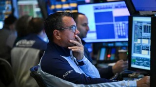 午盘：美股继续上扬 微软与Meta推动科技股走高