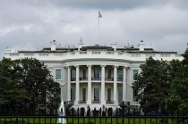 特朗普称已取消所有与伊朗官员的会谈