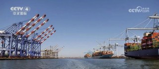 “我会盯着你”！沃尔玛将涨价，特朗普破防：怎么能怪关税，你赚了几十亿该吞下关税！更多美企加入涨价行列