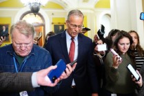 美国参议院扫清结束政府停摆的关键障碍