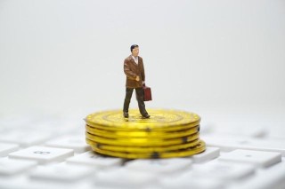 债券基金的风险主要来自哪些方面？