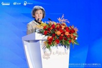 中央财经大学刘姝威：福耀科技大学大一学生已经被企业抢光