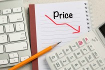 黄金价格与美元的关系是什么？