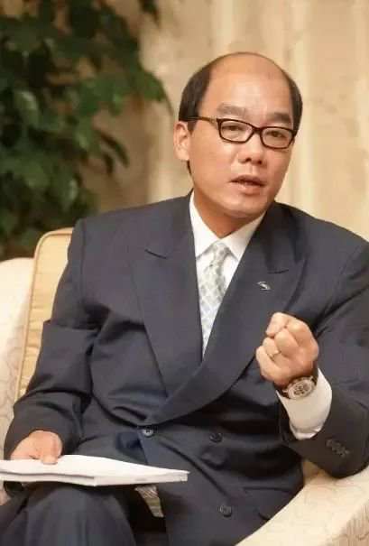 银基创始人梁国兴卖豪宅求生,给茅台经销商提了个什么醒?  第1张 银基创始人梁国兴卖豪宅求生,给茅台经销商提了个什么醒?  第1张