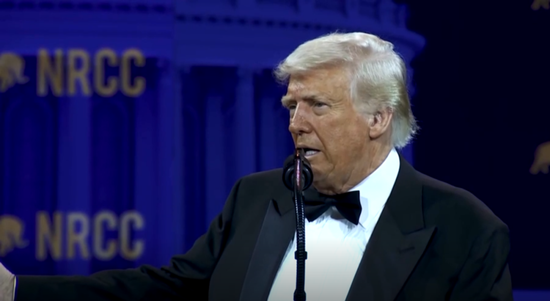 特朗普曾威胁台积电:不赴美建厂就征100%关税  第1张 特朗普曾威胁台积电:不赴美建厂就征100%关税  第1张