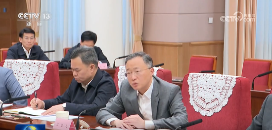 李强总理主持召开经济形势专家和企业家座谈会,参会发言的都有谁?  第3张 李强总理主持召开经济形势专家和企业家座谈会,参会发言的都有谁?  第3张