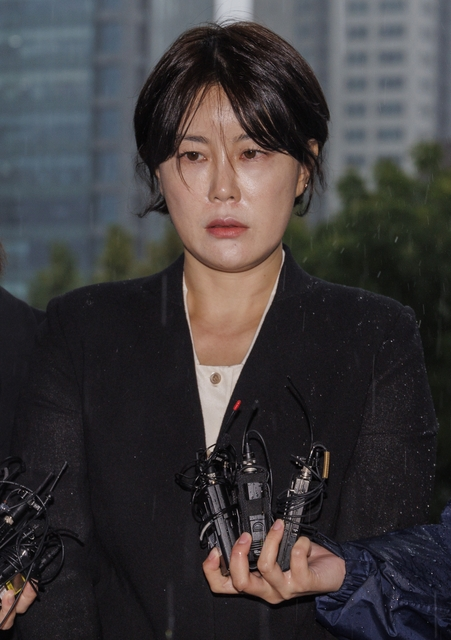 韩媒:文在寅女儿涉嫌酒驾和非法经营民宿,一审被判罚1500万韩元  第1张 韩媒:文在寅女儿涉嫌酒驾和非法经营民宿,一审被判罚1500万韩元  第1张