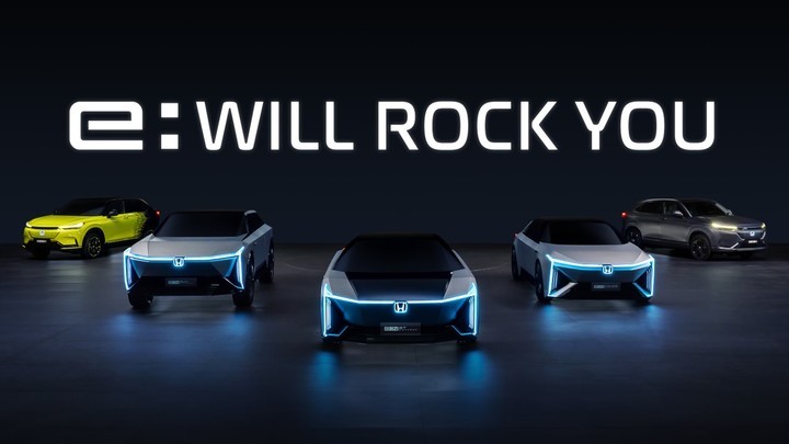 上海车展里的广汽本田烨 GT，展示了华为光场屏的新用法  第1张