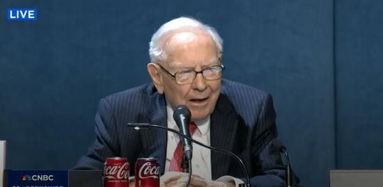 2025年巴菲特股东大会问答直播:可能是卸任前最后一次站台,“股神”会说什么?  第1张 2025年巴菲特股东大会问答直播:可能是卸任前最后一次站台,“股神”会说什么?  第1张