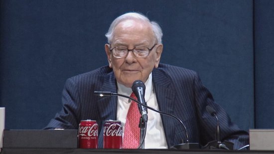 投资者在今年伯克希尔股东大会上从巴菲特那里了解到六件大事  第1张 投资者在今年伯克希尔股东大会上从巴菲特那里了解到六件大事  第1张