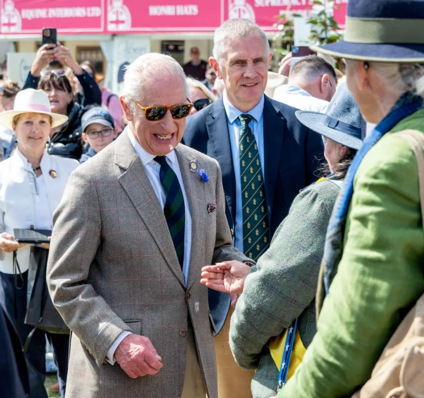 冷落特斯拉?外媒:英国国王购入莲花品牌电动汽车  第1张 冷落特斯拉?外媒:英国国王购入莲花品牌电动汽车  第1张