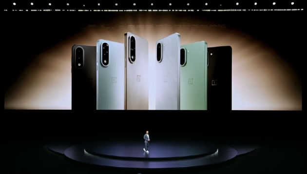 电竞三芯 游戏至尊 一加 Ace 5 至尊系列售价 2499 元起  第41张 电竞三芯 游戏至尊 一加 Ace 5 至尊系列售价 2499 元起  第41张