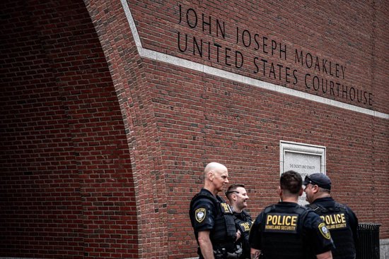 科研停滞,人才外流——特朗普政府政策引发美科学界“寒潮”  第3张 科研停滞,人才外流——特朗普政府政策引发美科学界“寒潮”  第3张