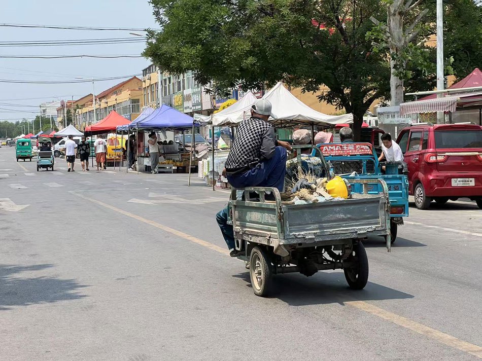 与化工厂为邻:高密友道工厂爆炸后的“多维冲击”  第2张 与化工厂为邻:高密友道工厂爆炸后的“多维冲击”  第2张