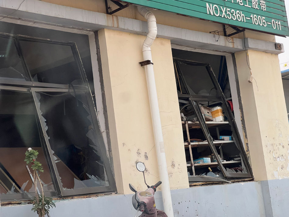 与化工厂为邻:高密友道工厂爆炸后的“多维冲击”  第4张 与化工厂为邻:高密友道工厂爆炸后的“多维冲击”  第4张