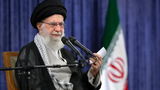 国际周五油价暴涨 以色列-伊朗冲突引发供应风险  第1张 国际周五油价暴涨 以色列-伊朗冲突引发供应风险  第1张