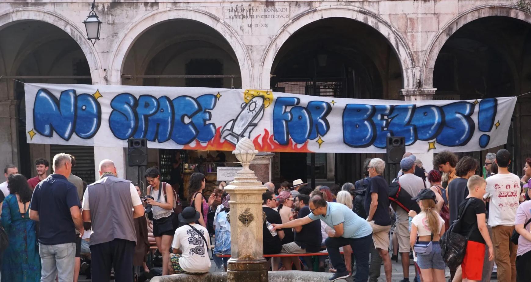 超级富豪贝索斯下周举办二婚典礼 料将直面愤怒的威尼斯人  第4张 超级富豪贝索斯下周举办二婚典礼 料将直面愤怒的威尼斯人  第4张