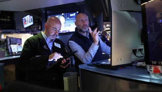 盘前:道指期货跌0.23% 市场为冲突加剧做准备  第2张 盘前:道指期货跌0.23% 市场为冲突加剧做准备  第2张