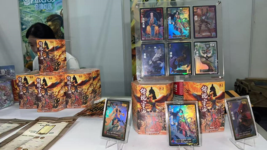 B站谷子墙、Switch2随便玩……我在好博会二次元区逛成“仓鼠囤货狂”  第4张 B站谷子墙、Switch2随便玩……我在好博会二次元区逛成“仓鼠囤货狂”  第4张