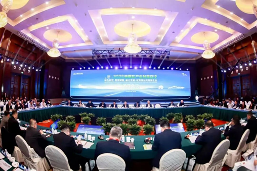 2026商用车产业发展会议在十堰启幕,闭门会议代表共绘“十五五”高质量发展蓝图 第2张 2026商用车产业发展会议在十堰启幕,闭门会议代表共绘“十五五”高质量发展蓝图 第2张