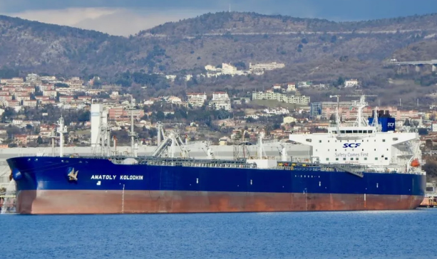 美官员透露美国允许一艘俄罗斯油轮驶抵古巴 第1张 美官员透露美国允许一艘俄罗斯油轮驶抵古巴 第1张