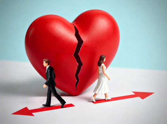 亏8千万！阿里清仓、创始人“天价离婚”，谁拖累了丽人丽妆？  第9张